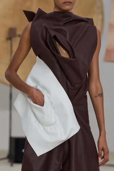 Look 54
